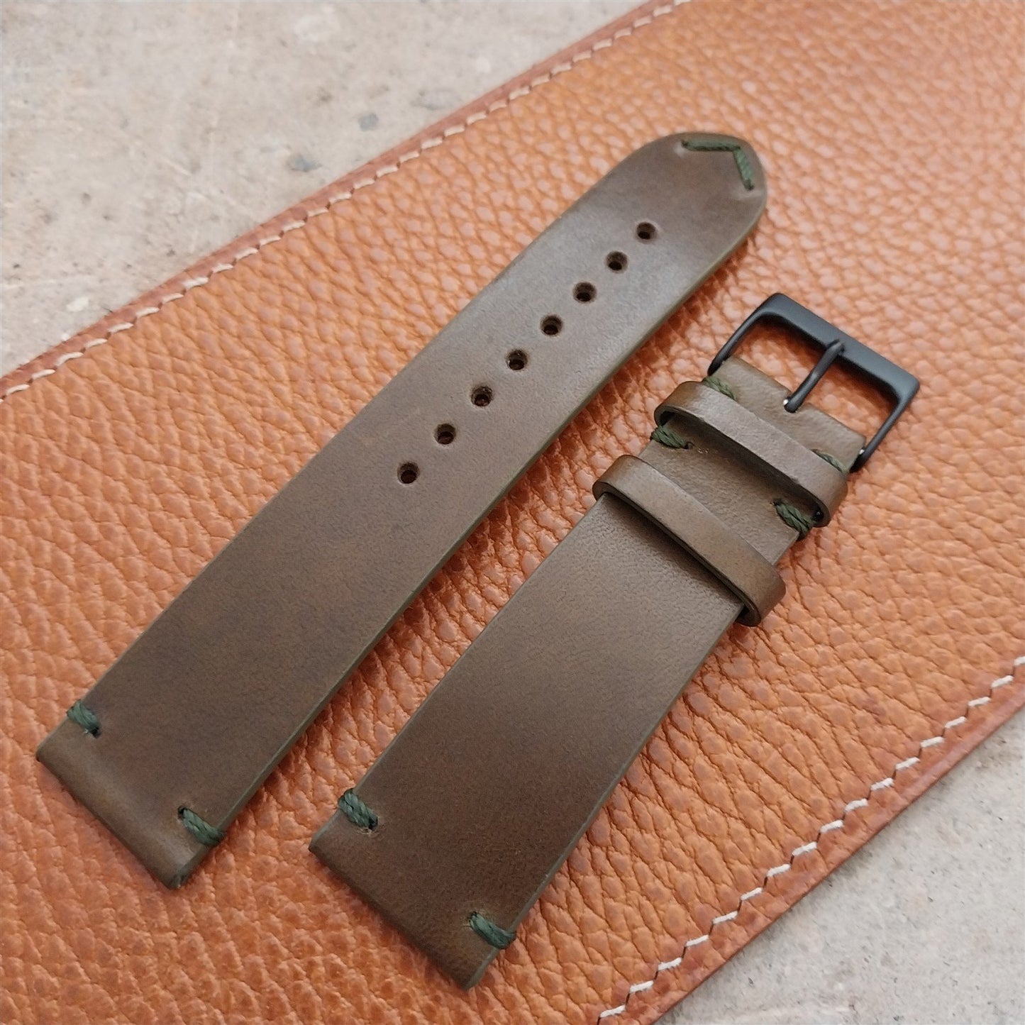 22mm Fleurus France Green Leather 2-Stitch Vintage Style Watch Strap
