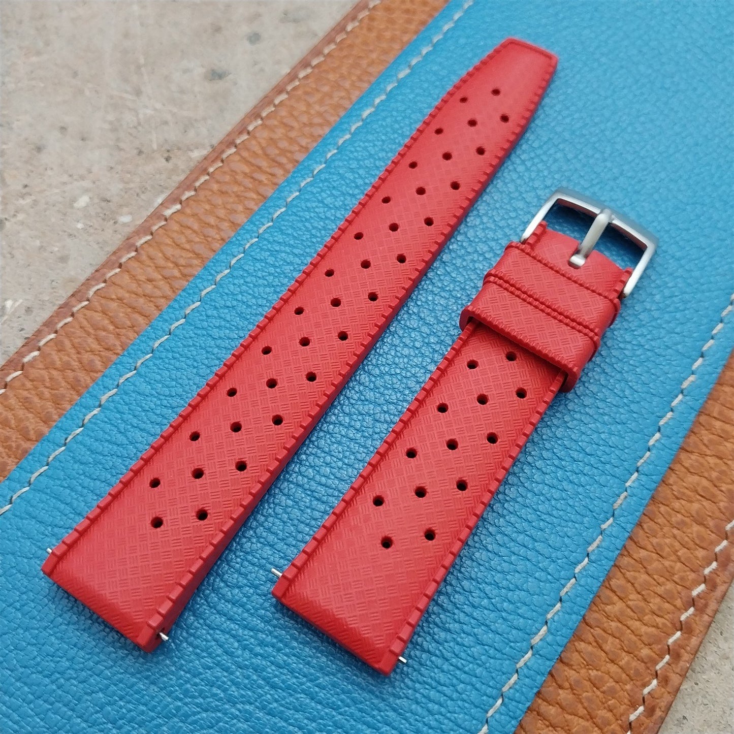 18mm FKM Tropical Red Tapered Divers Watch Strap