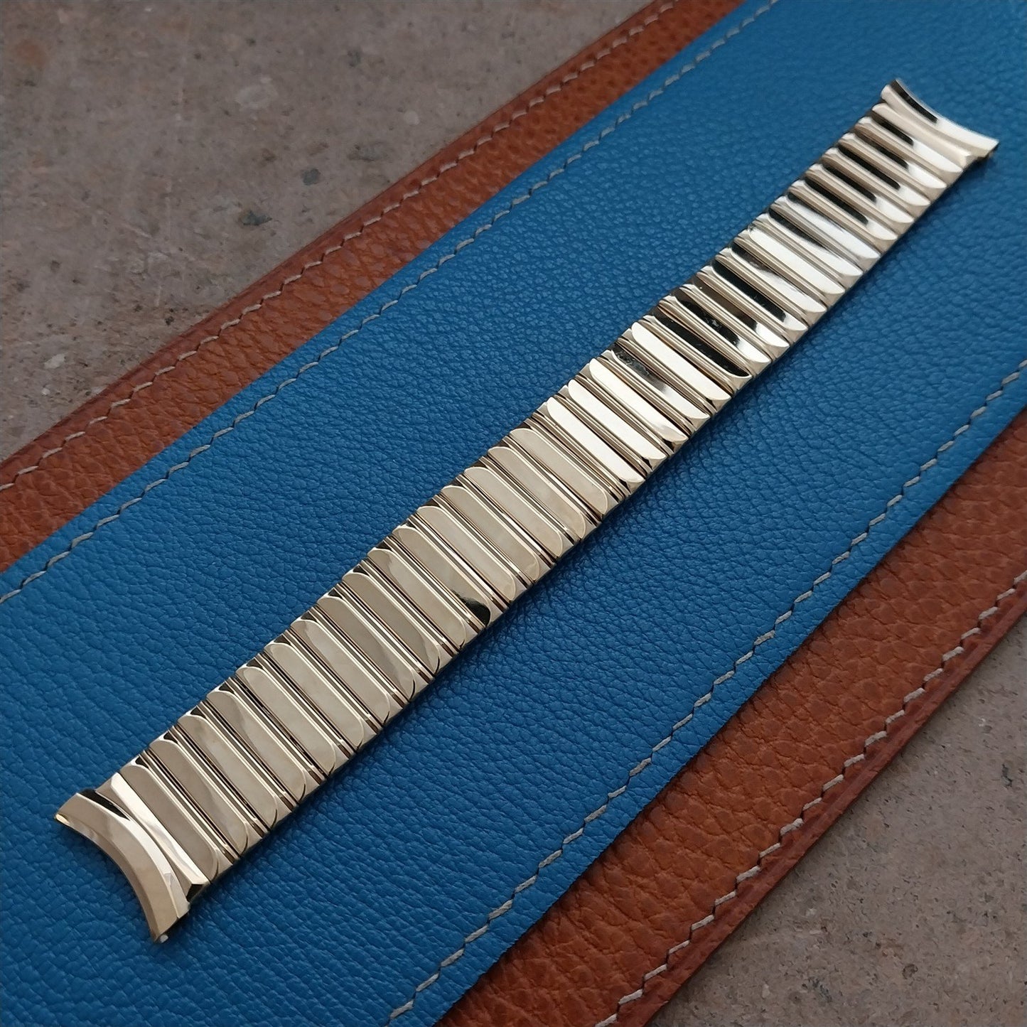 Gemex Gold-Filled 19mm 18mm 17mm Classic Stretch 1950s Vintage Watch Band