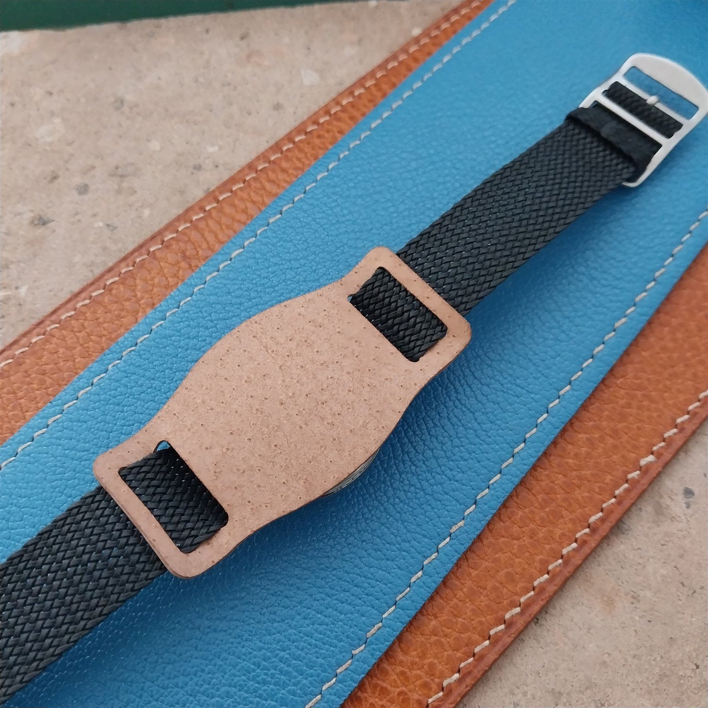 18mm Vintage Style Veg-Tanned Pigskin Bund Pad for Watch Strap