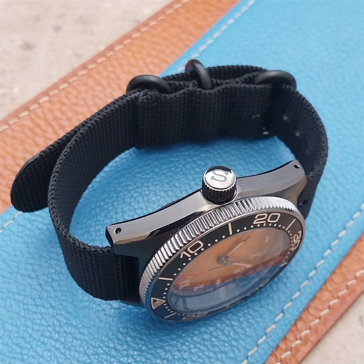 20mm Black Maratac Zulu Watch Strap & Black Hardware
