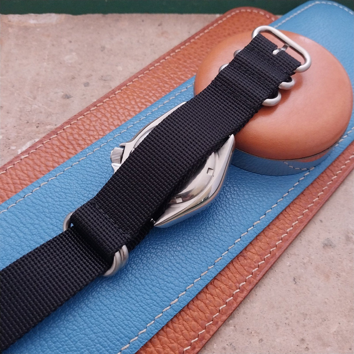 22mm Black Maratac 4 Ring Zulu Watch Strap