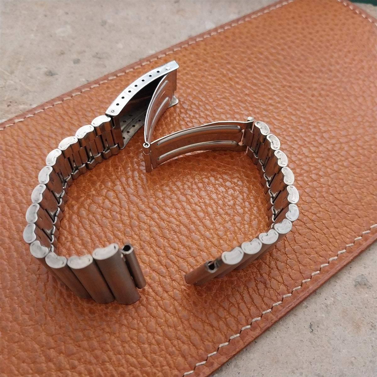 Vintage 18mm Stainless Steel NOS Unused Classic 1970s Watch Band