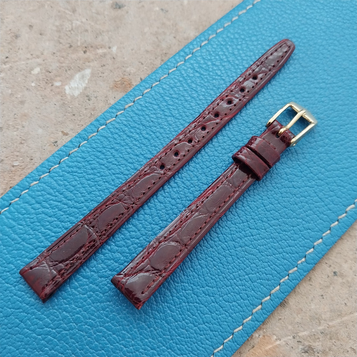 10mm Hirsch Ladies Burgundy Crocodile Watch Band
