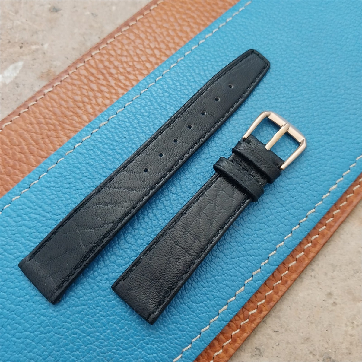 16mm Swiss Black Tapered Leather Watch Strap & RG Buckle