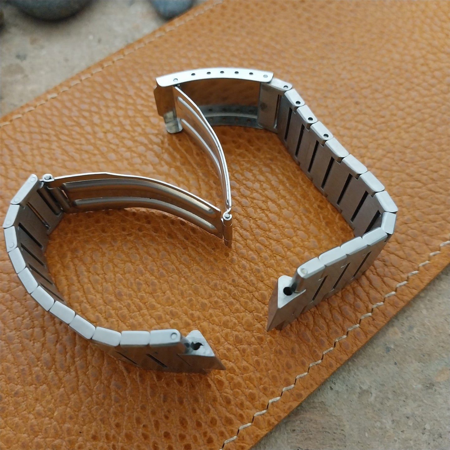 Internal Lug Stainless Steel Solid Link Unused 1970s-1980s Vintage Watch Band