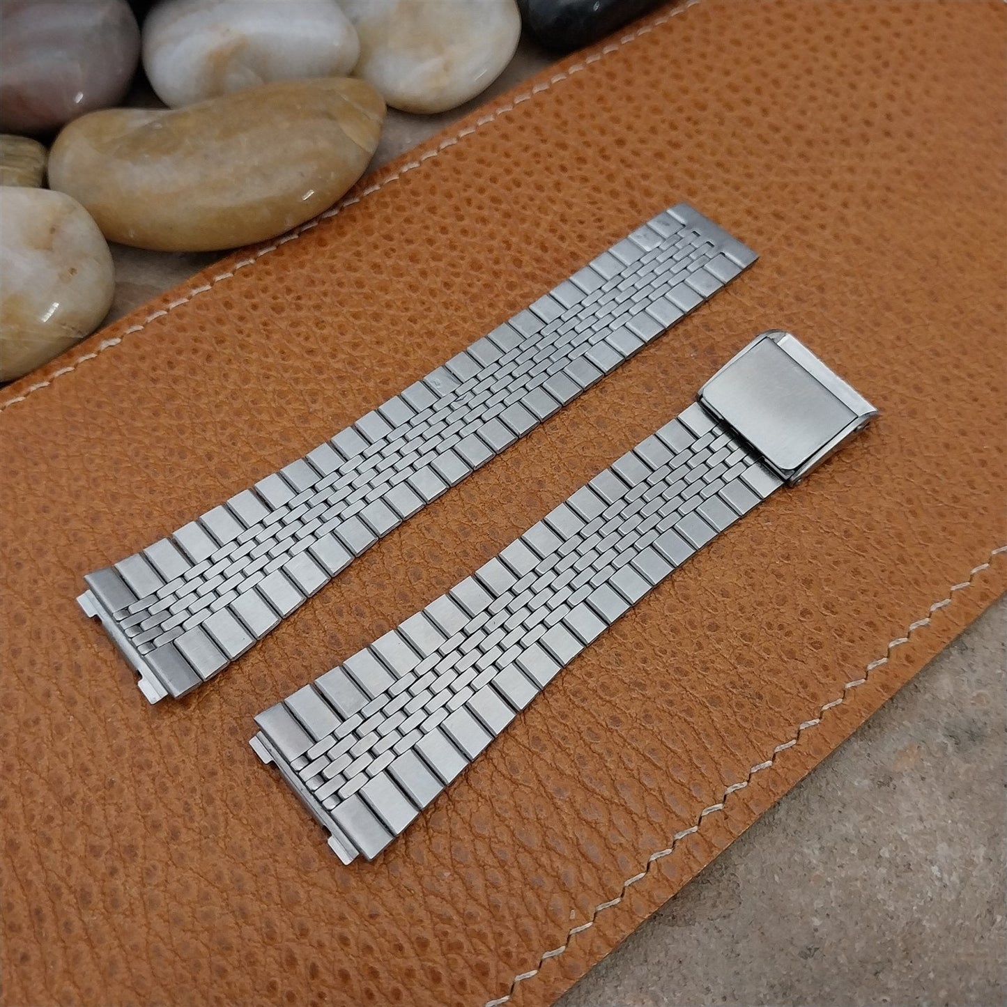 18mm Stainless Steel Classic LED LCD nos Unused 1970s Vintage Watch Band