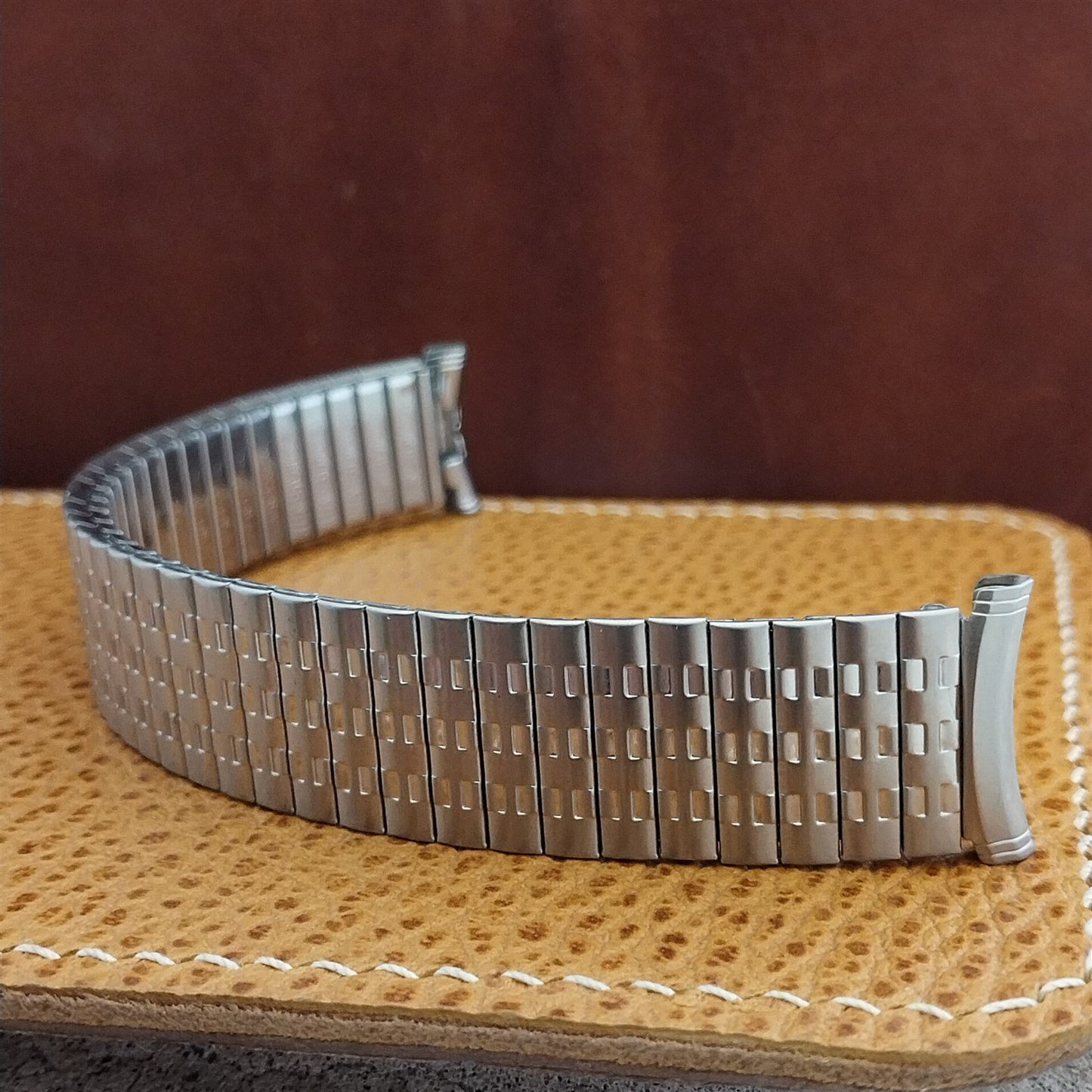 18mm 19mm 1970s USA Made Vintage Watch Band Wide Brushed Stainless Steel New nos