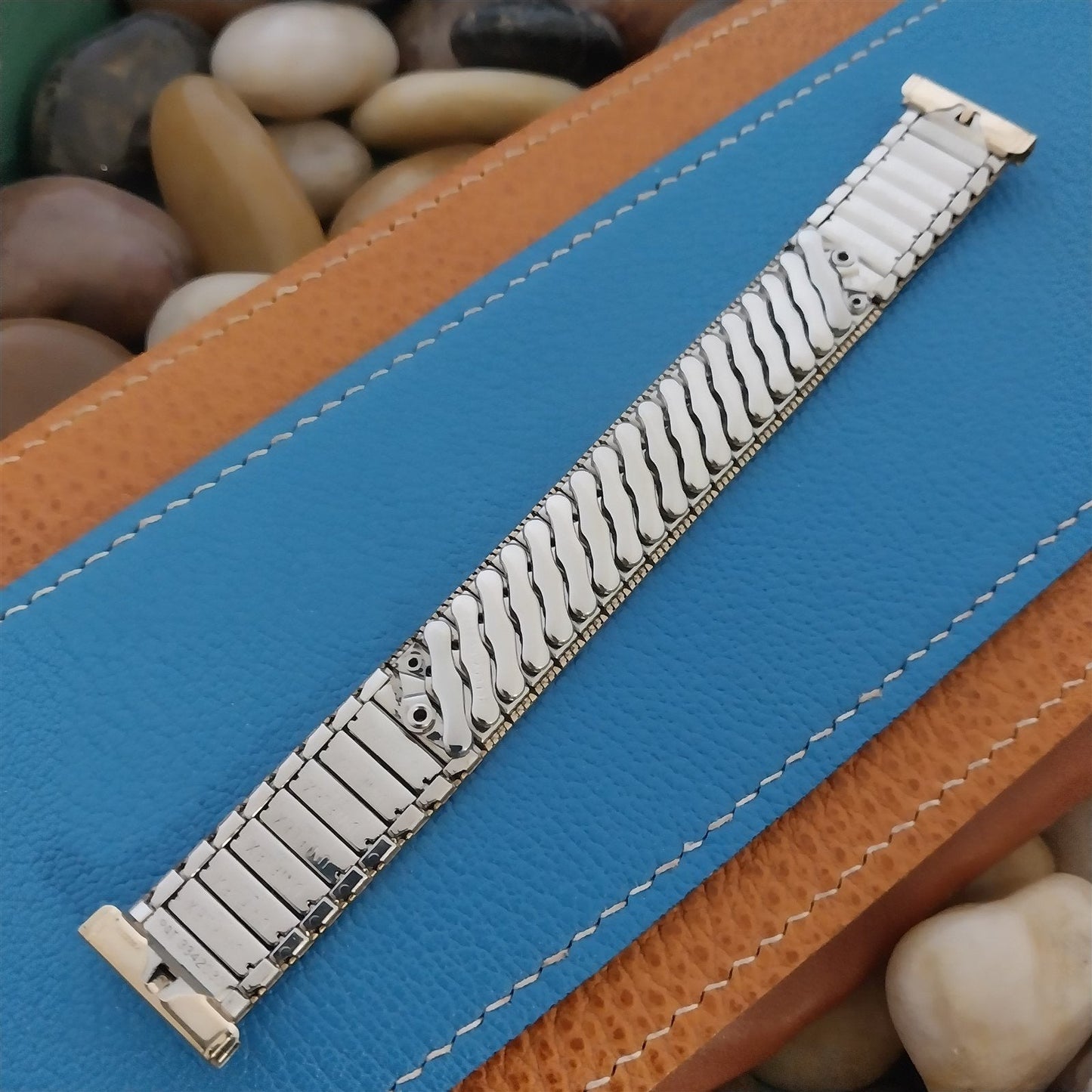 Vintage 1960s 10k Gold Filled & Black Enamel UniFlex Classic Stretch Watch Band