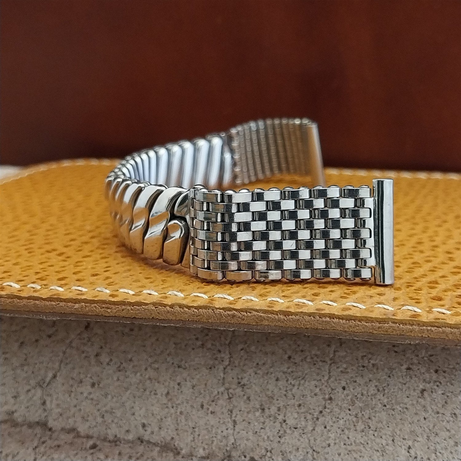 Duchess Vintage Watchband-Basketweave