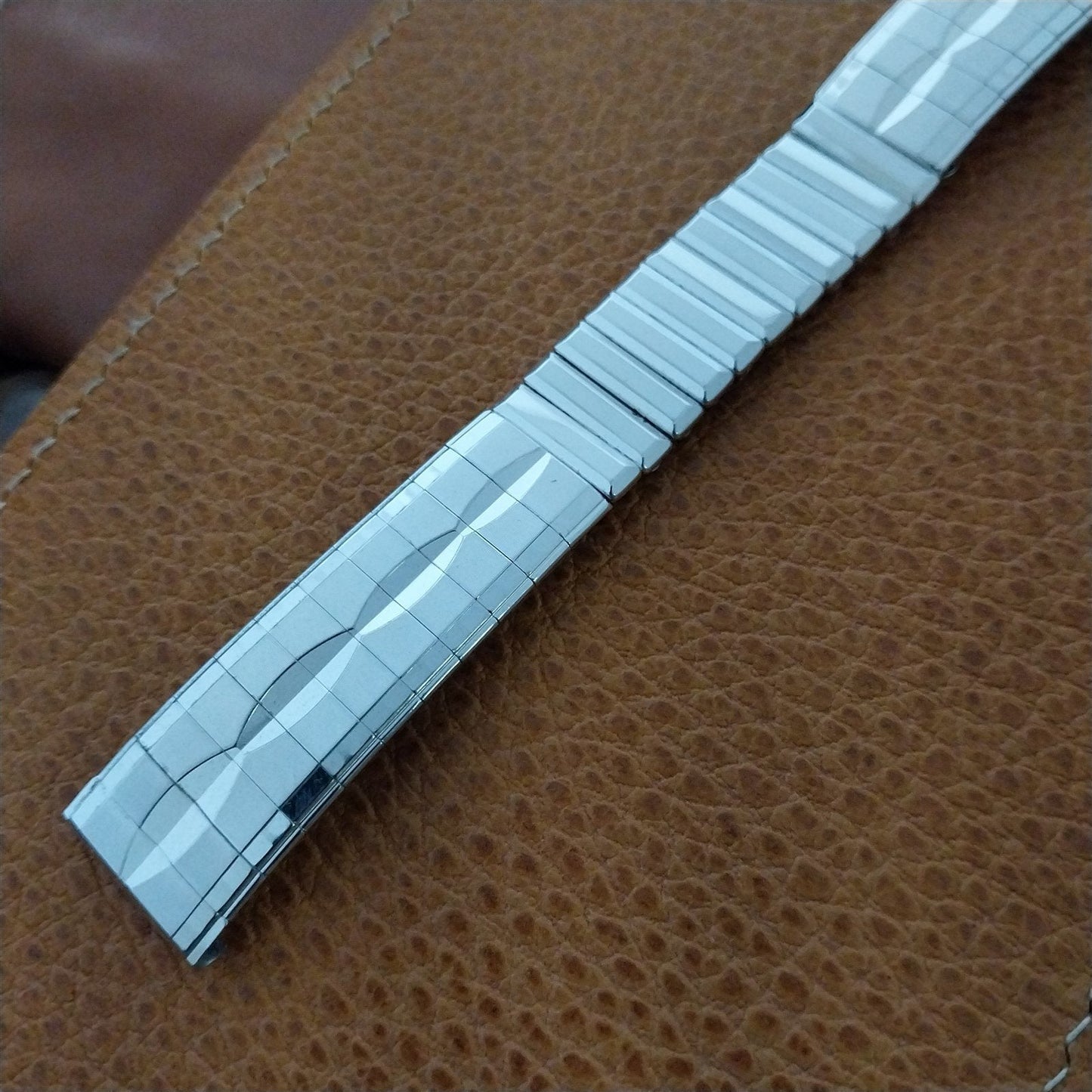 rare 17.2mm White Gold-Filled Kreisler 1960s USA Classic nos Vintage Watch Band