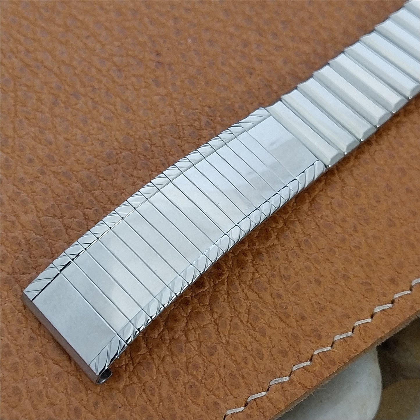 1960s Kreisler 17.2mm mcm Stainless Steel nos unuse Vintage Watch Band