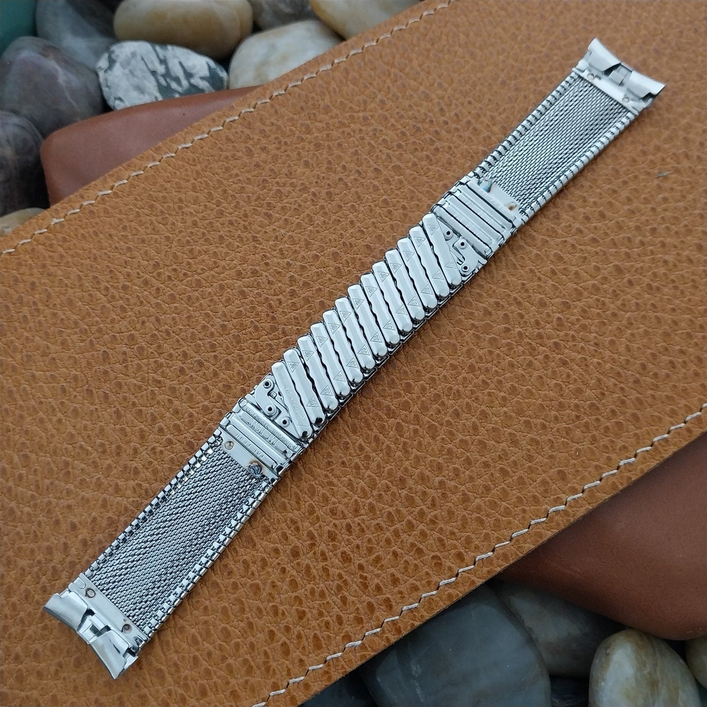 18mm JB Champion Classic 1960s Stretch Stainless Steel Unused Vintage Watch Band