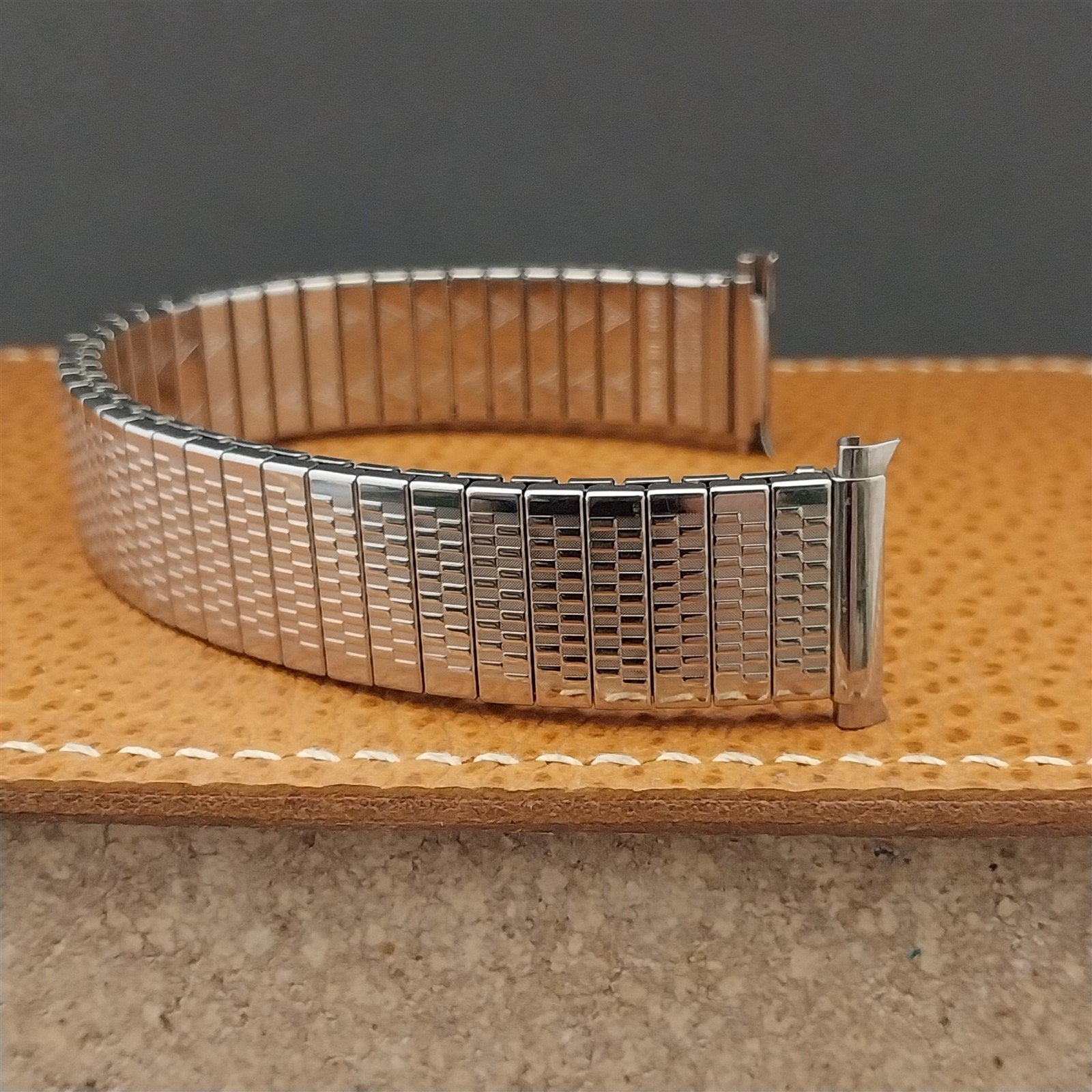 18mm 19mm JB Champion Stainless Steel Expansion nos 1970s Vintage Watch Band