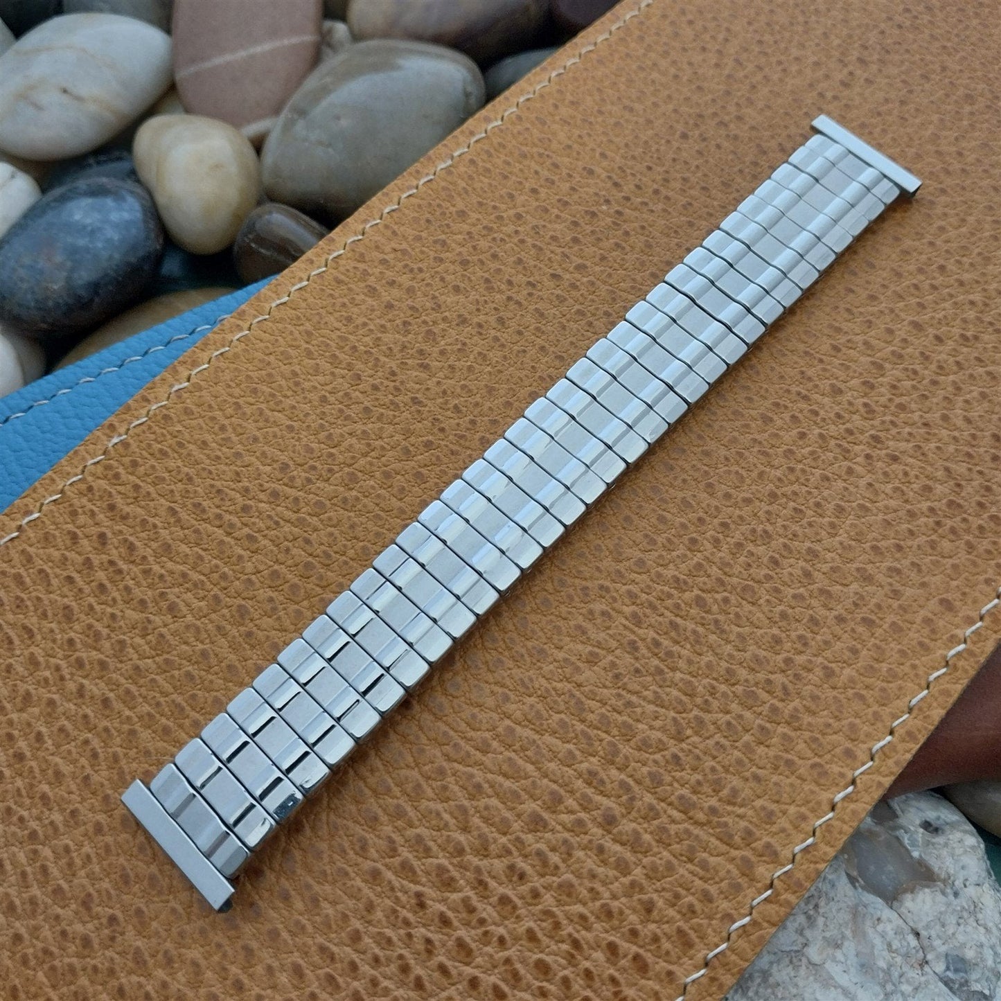 18mm 19mm Stainless Steel Expansion Baldwin nos 1960s Vintage Watch Band