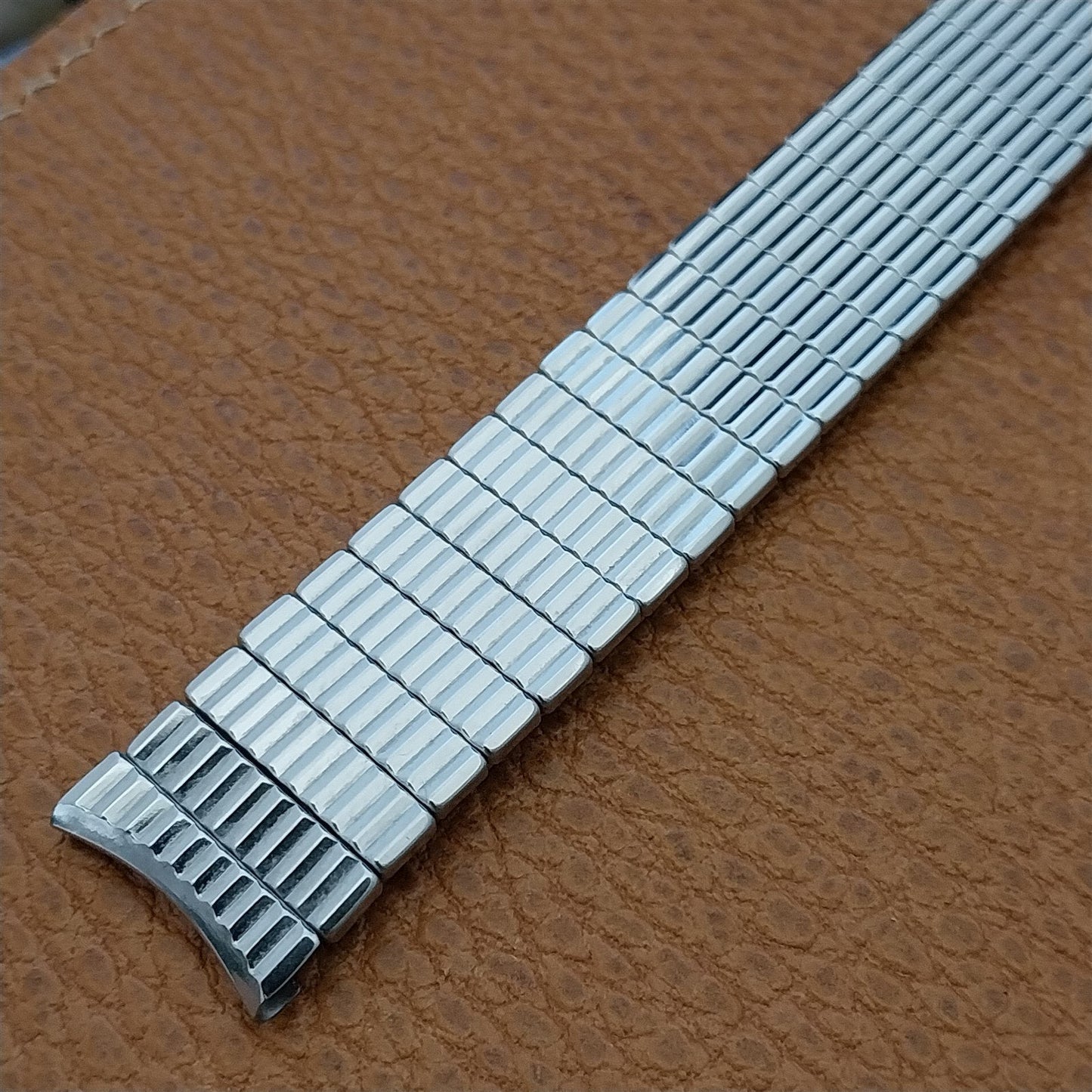 17.2mm Admiral USA Stainless Steel Expansion Unused 1950s Vintage Watch Band