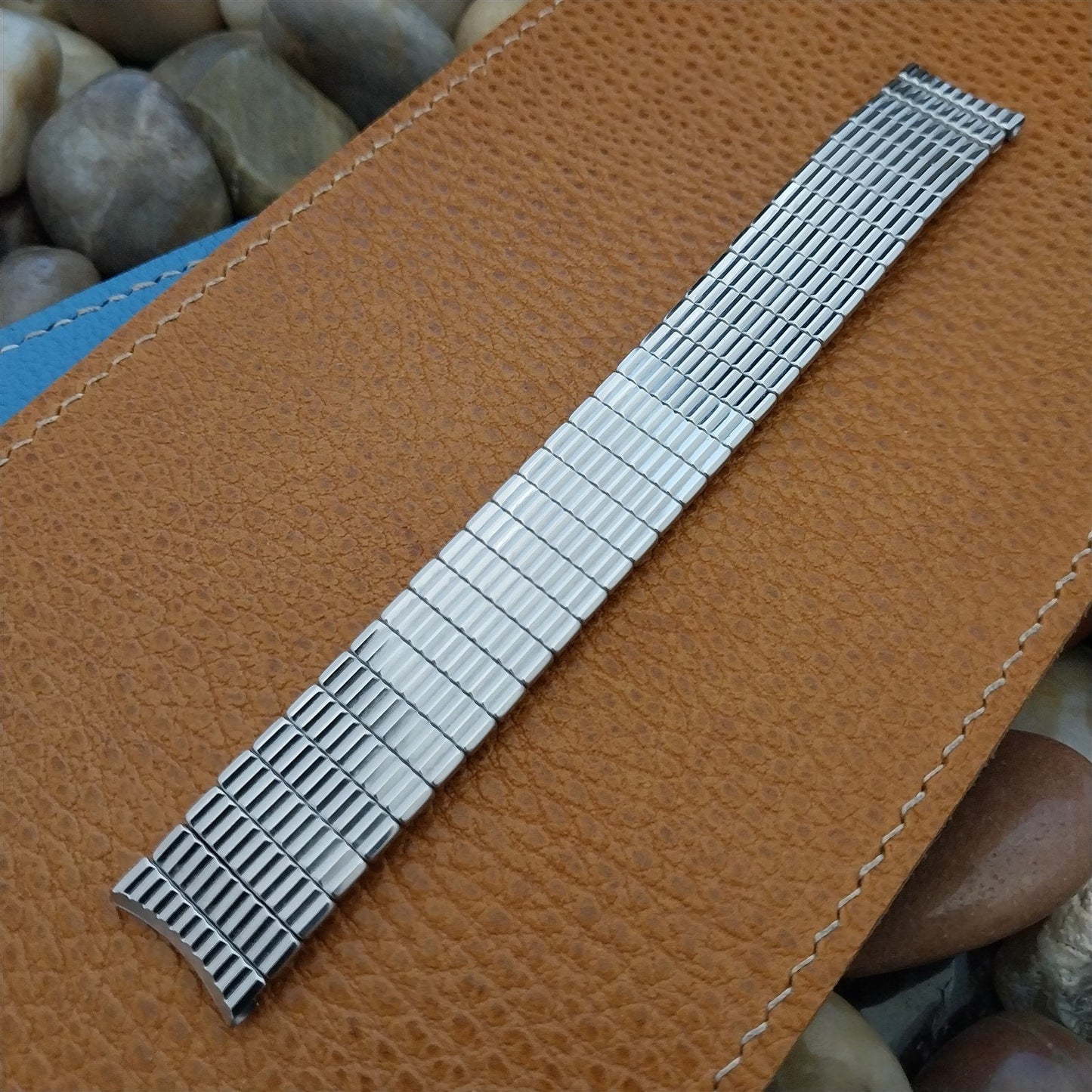 17.2mm Admiral USA Stainless Steel Expansion Unused 1950s Vintage Watch Band