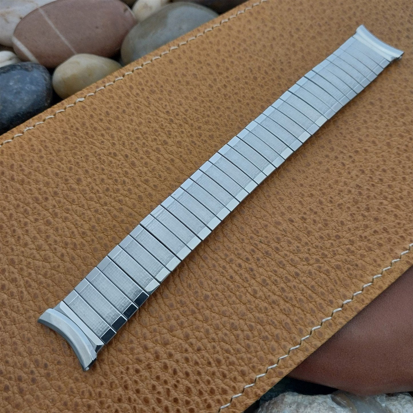 19mm 18mm Stainless Steel Expansion Classic Gemex USA 1950s Vintage Watch Band