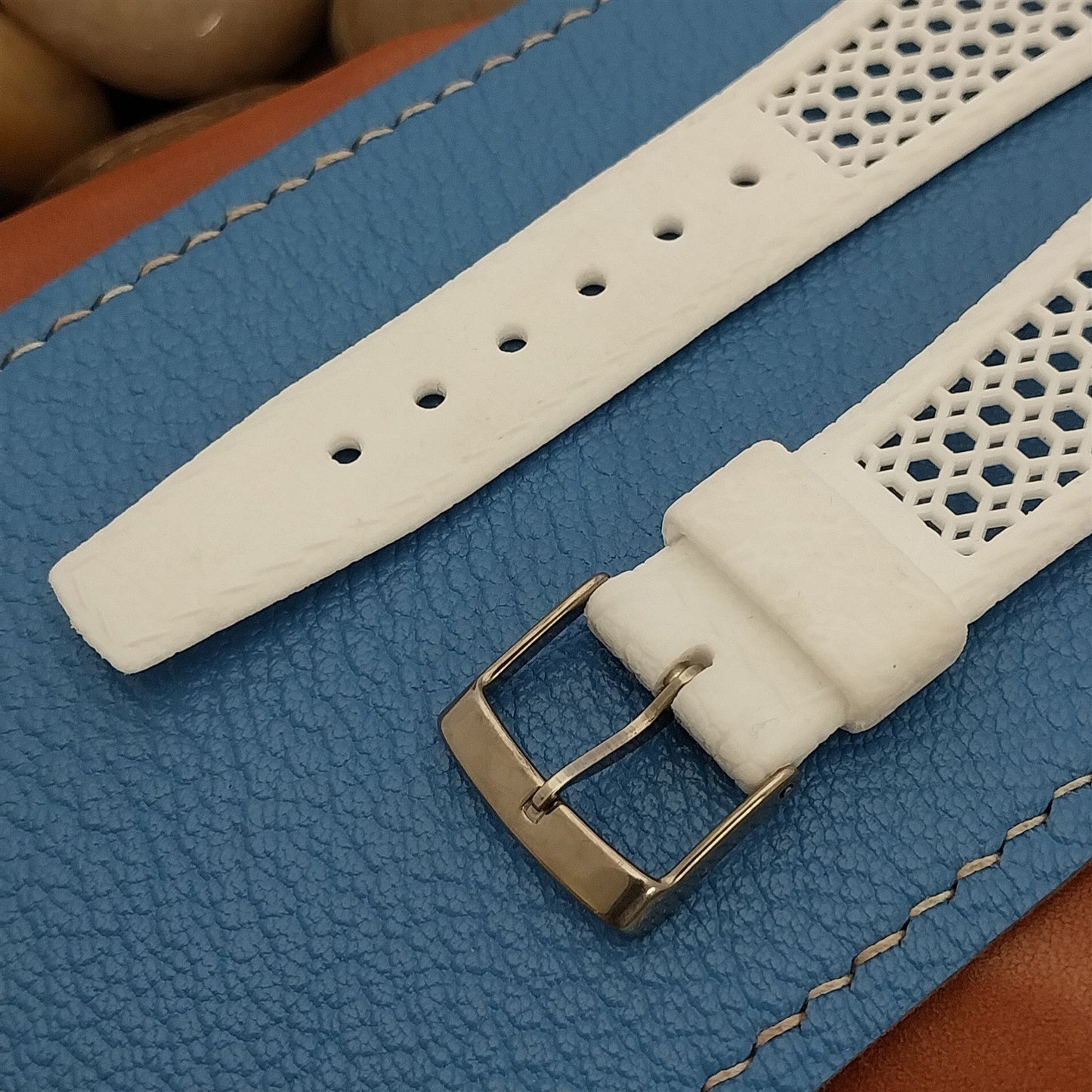 18mm Skindiver Swiss Ventilated Golay Playa White Classic Diver Watch Band nos