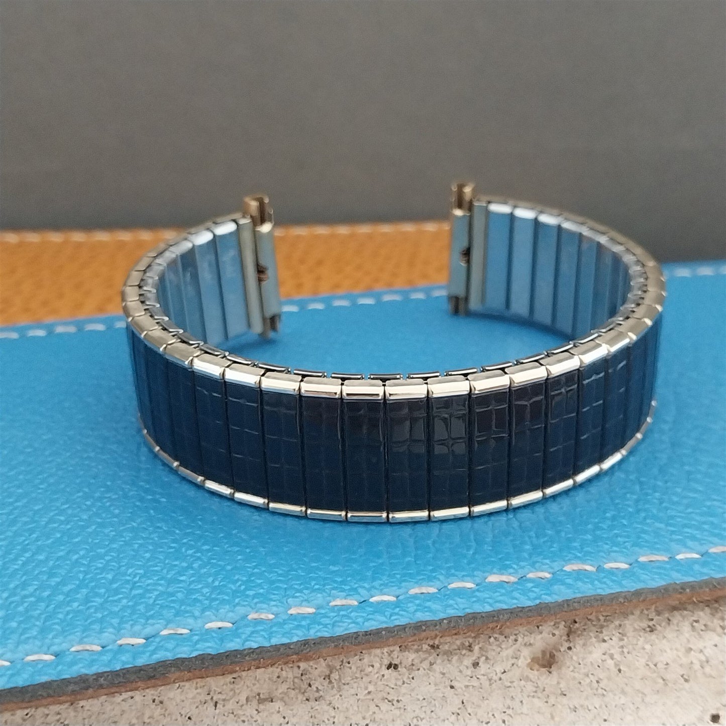 16mm 18mm 19mm Speidel Black & Gold RGP Romunda Unused 1970s Vintage Watch Band