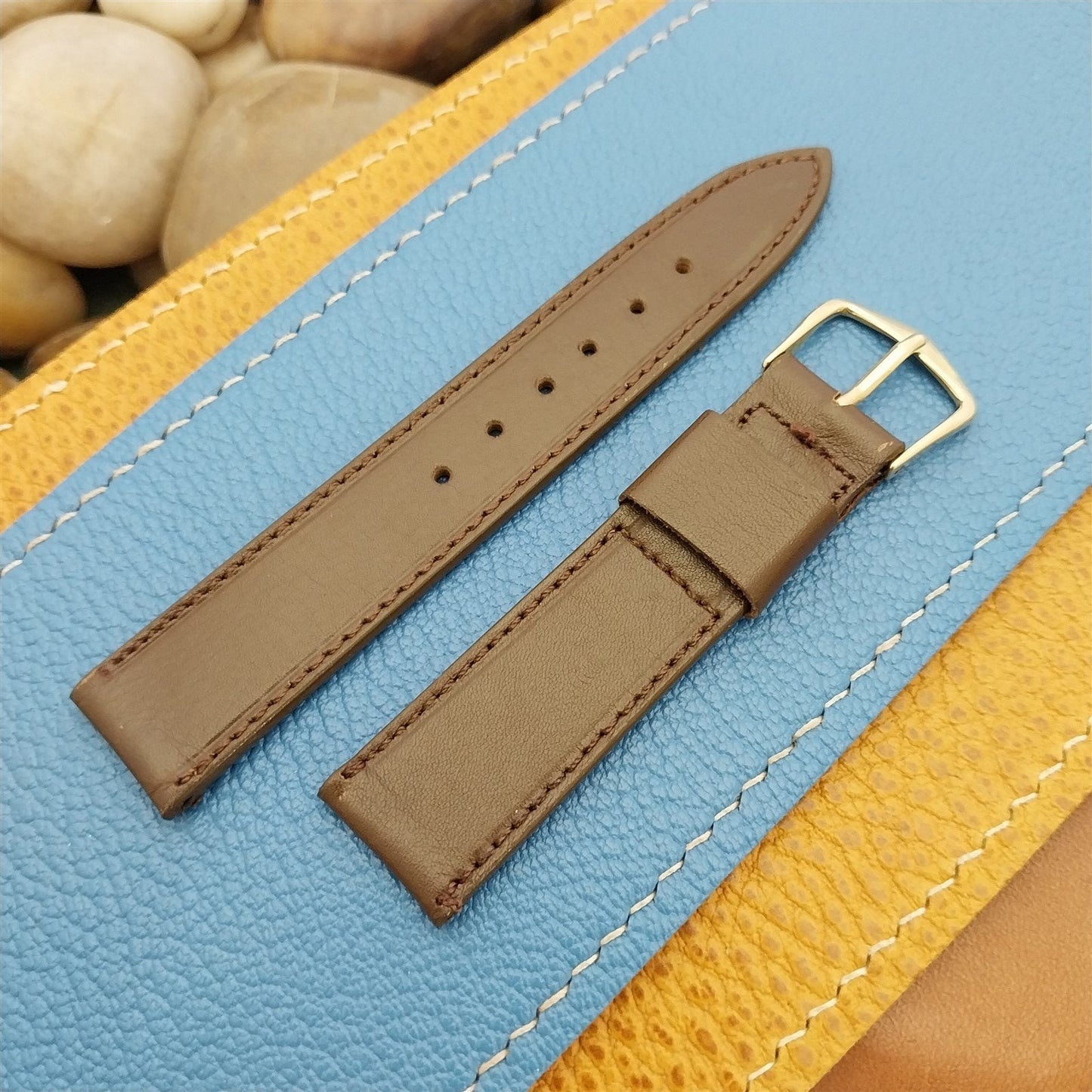 17mm Mormac USA Short Calfskin Tapered Leather 1960s-1970s Classic Watch Band