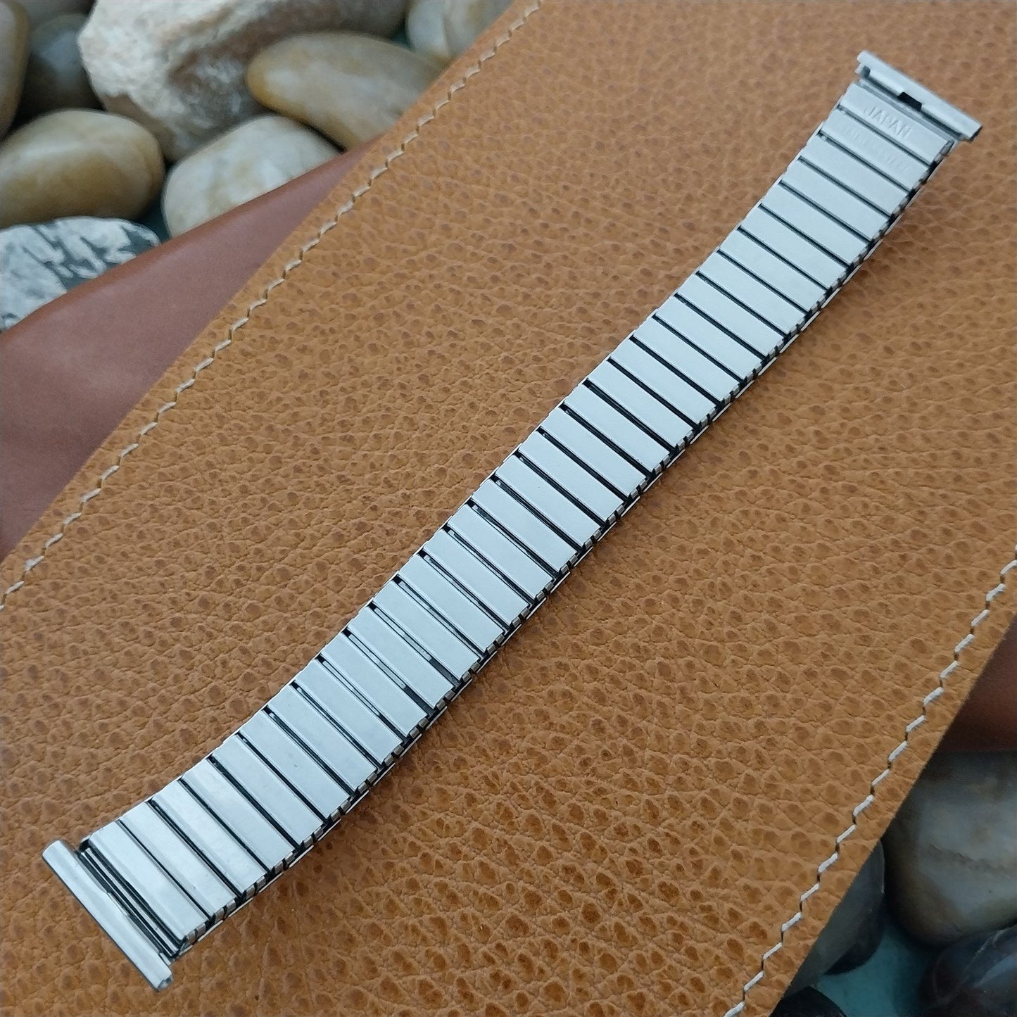 19mm 18mm Stainless Steel 1960s Japan Expansion Unused nos Vintage Watch Band