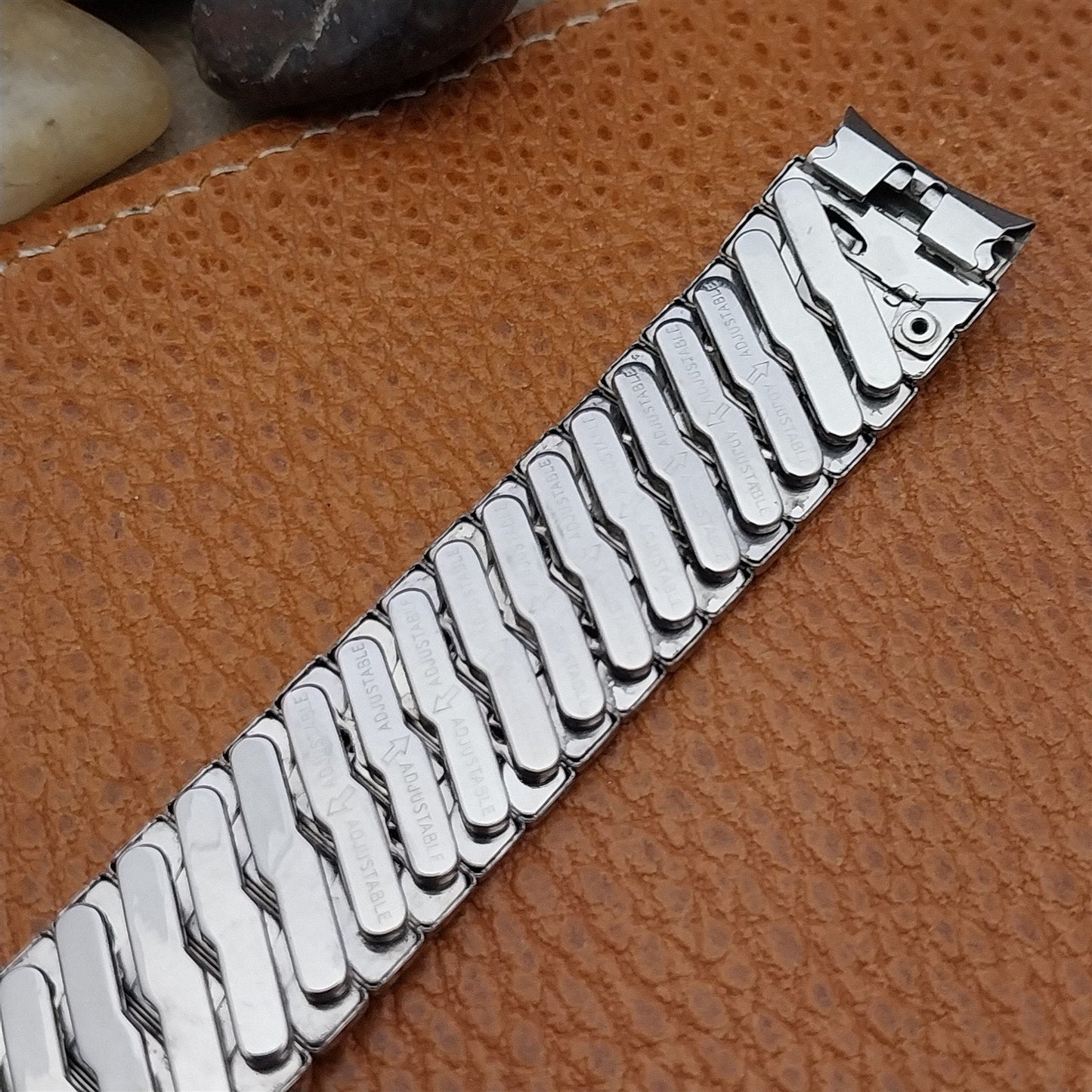 Vintage Rice Beads Wide Scissor-Expansion 16mm Stainless Steel Unused Watch Band