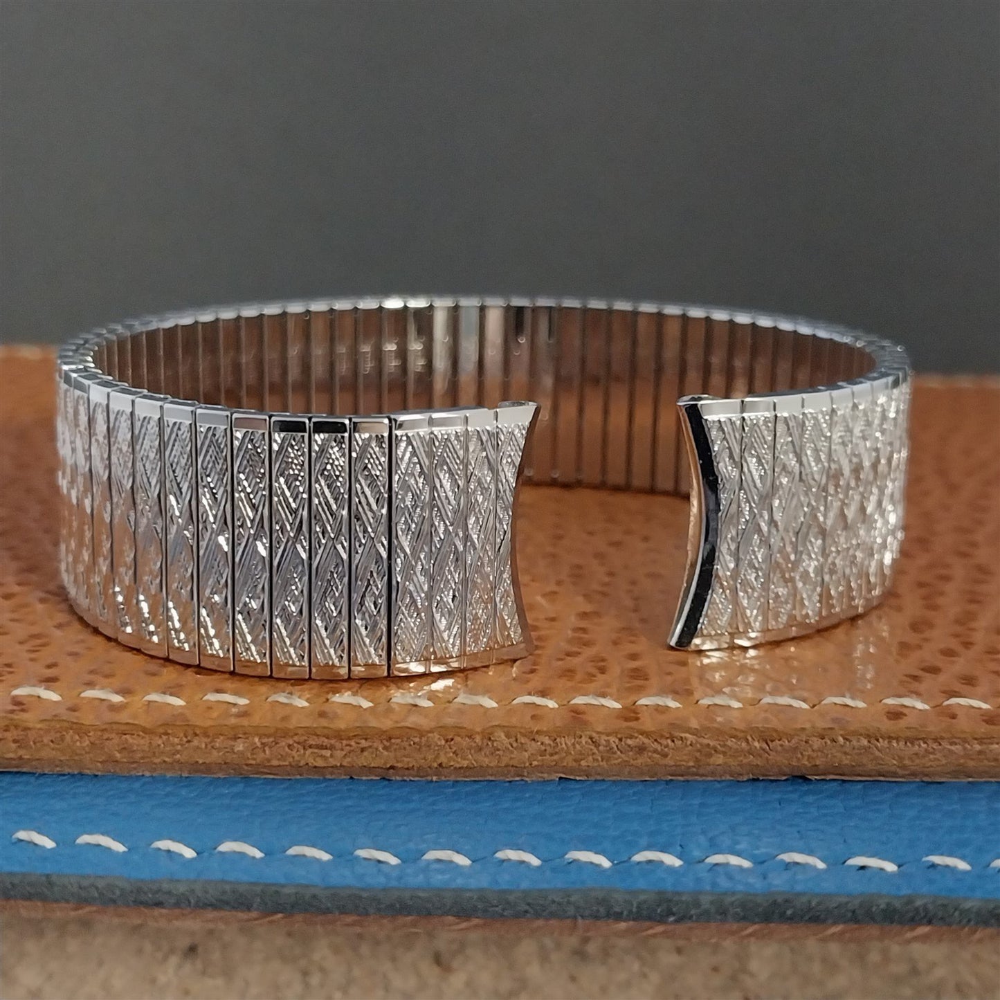 Vintage 17.2mm Long White Gold-Filled Speidel Thinline nos 1970s Watch Band