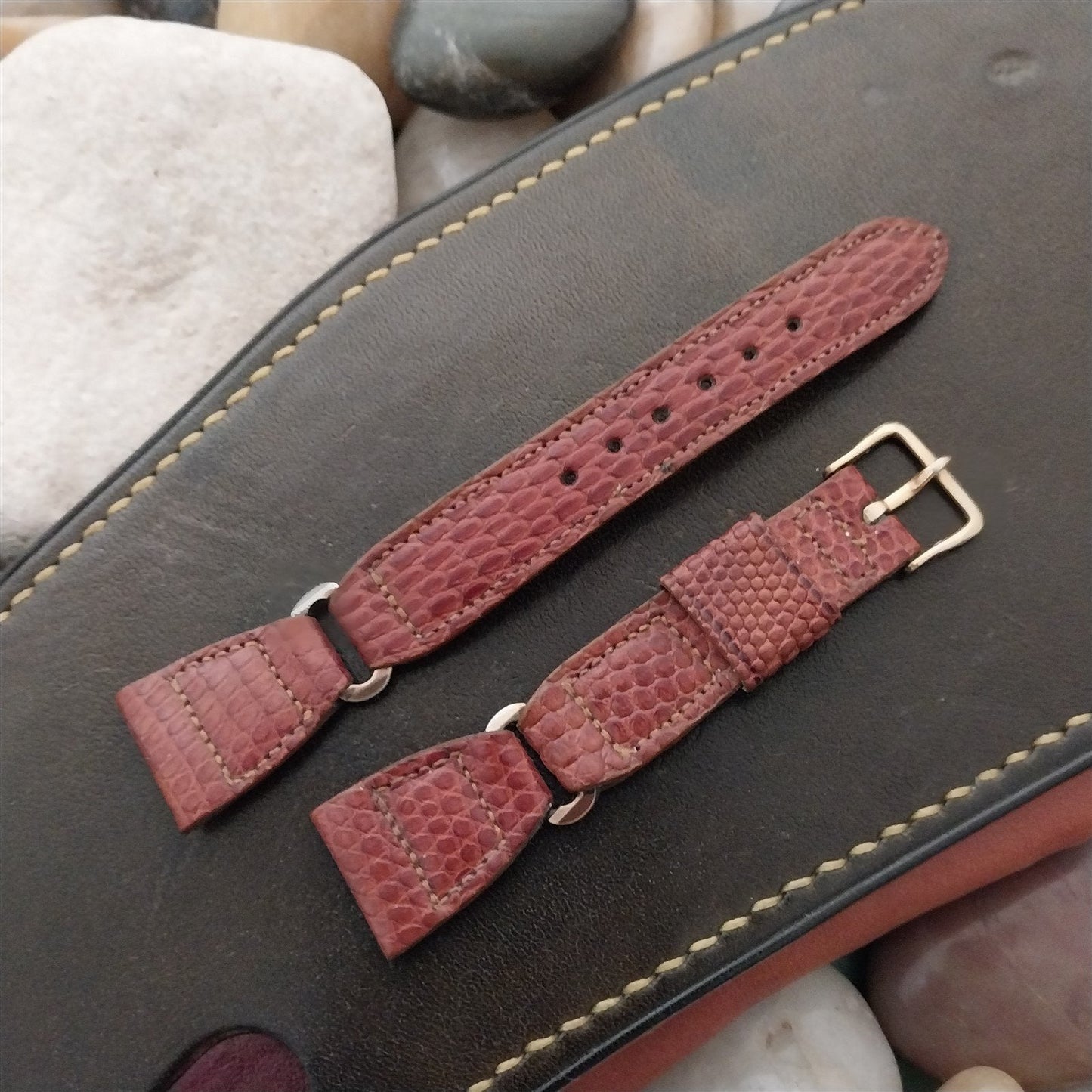 11/16 Gruen Lizard Strap & Signed Logo Buckle nos 1940s-1950s Vintage Watch Band