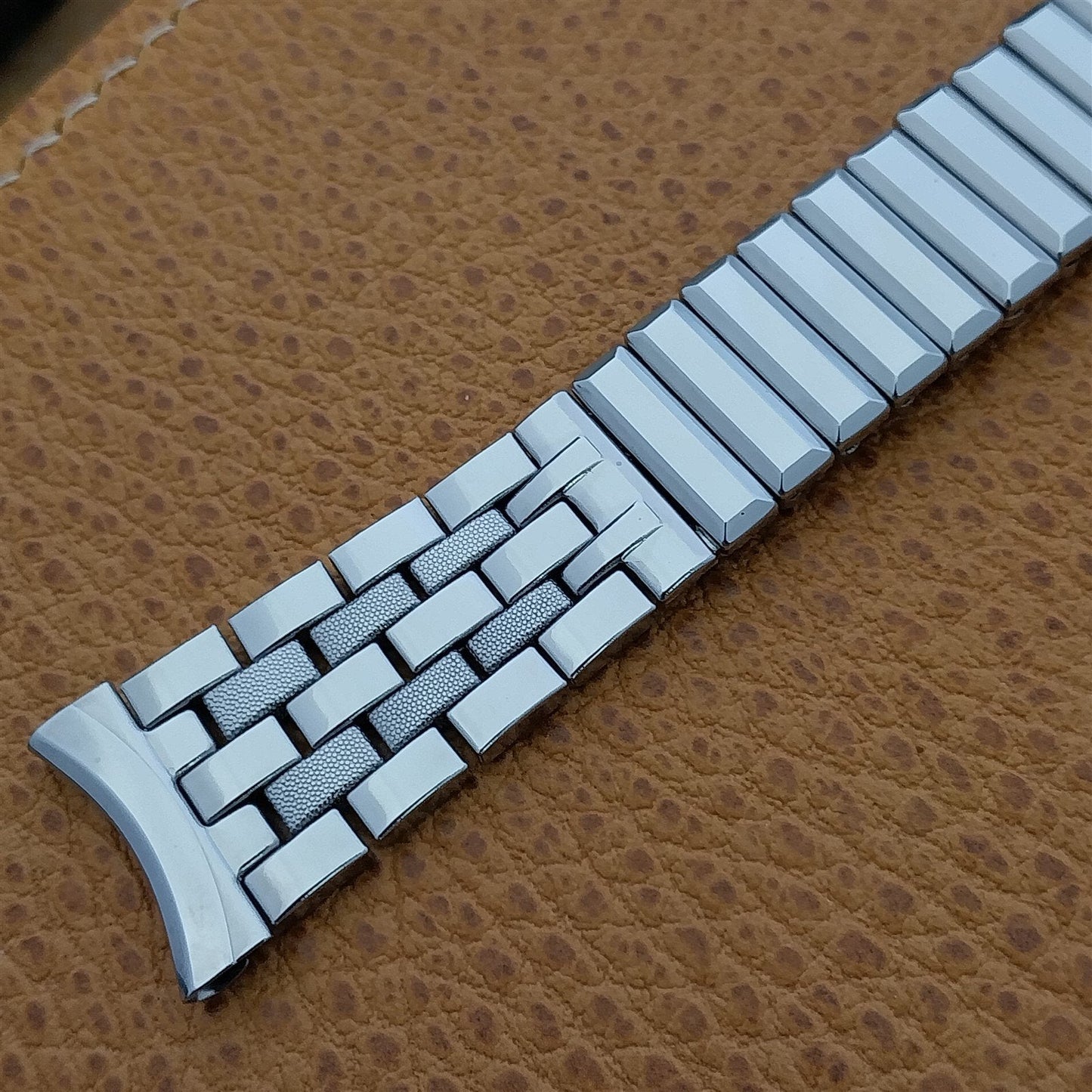 19mm 18mm mcm Stainless Steel Gemex Brick-Link 1960s Unused Vintage Watch Band