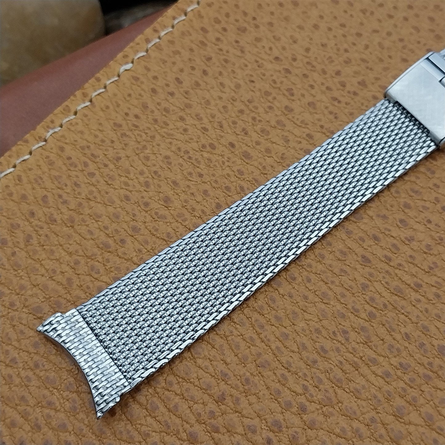 19mm 18mm Stainless Steel Mesh Kreisler nos Unused 1960s Vintage Watch Band