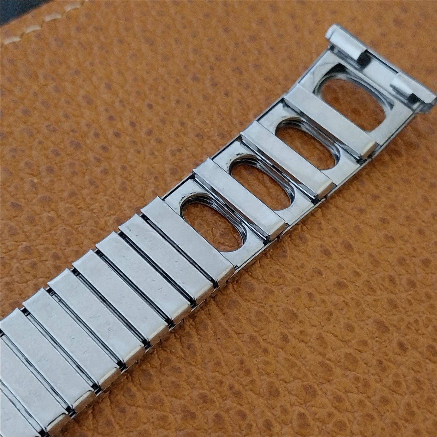 Vintage 19mm 18mm Mach 1 Speidel USA Stainless Steel Unused Classic Watch Band