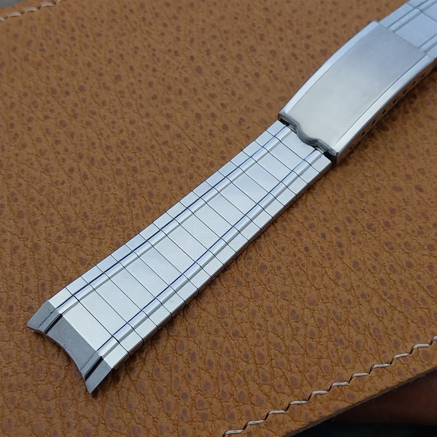 17.2mm Stainless Steel Classic 1960s Lenox nos Unused Vintage Watch Band