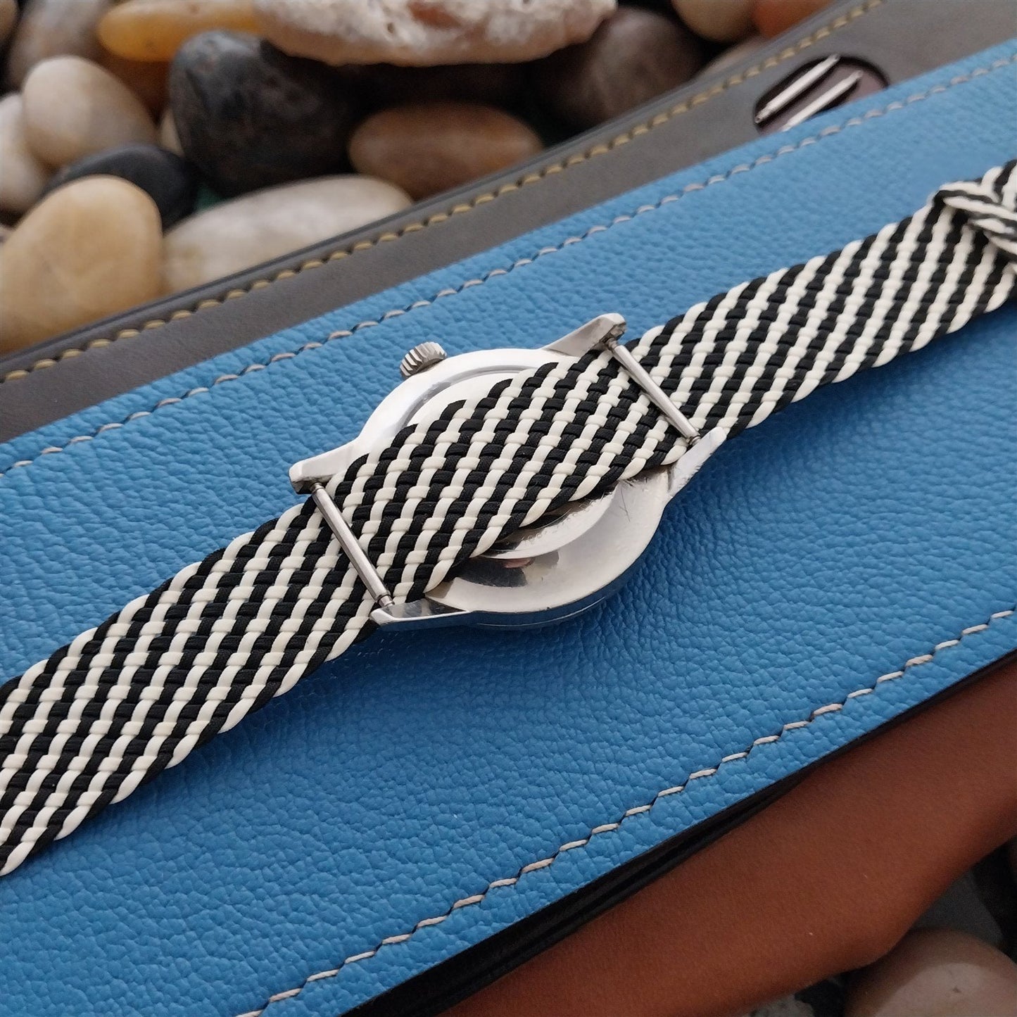 Braided Perlon 18mm Black & White 1-piece 1970s Unused Vintage Field Watch Band