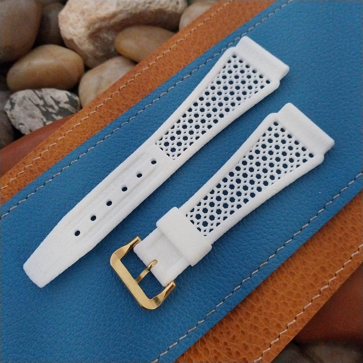 22mm Skindiver Rally White & Brass Golay Playa Swiss nos 1970s Watch Band