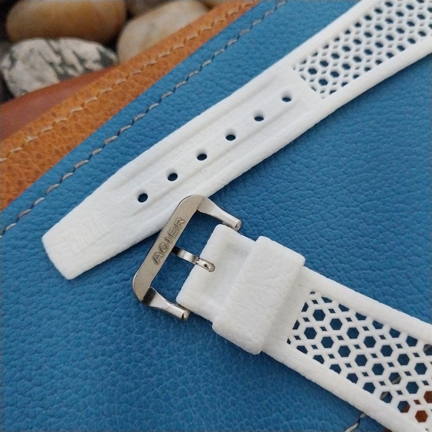 Vintage 18mm White Diver & ACIER Buckle Swiss Ventilated 1970s Unused Watch Band