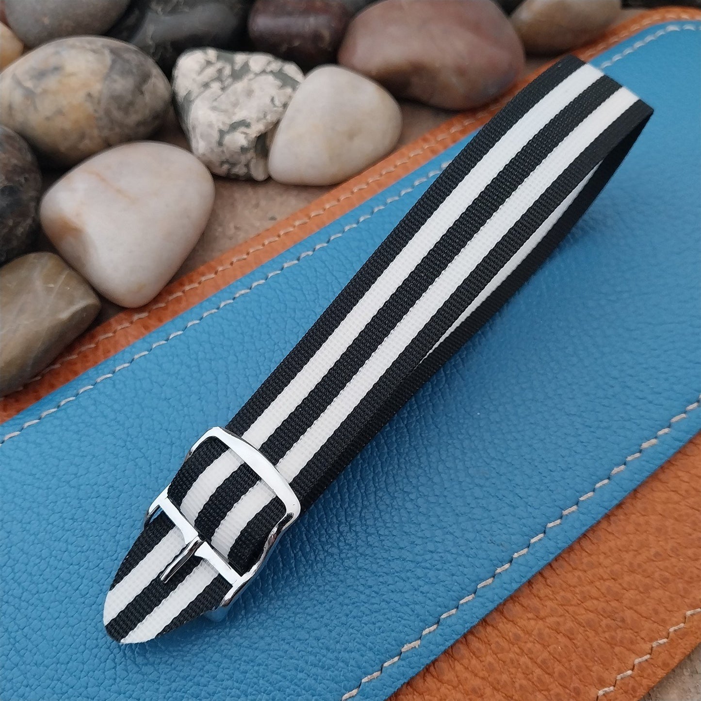 Vintage 18mm Perlon One-Piece Black & White Racing Stripe nos 1960s Watch Band
