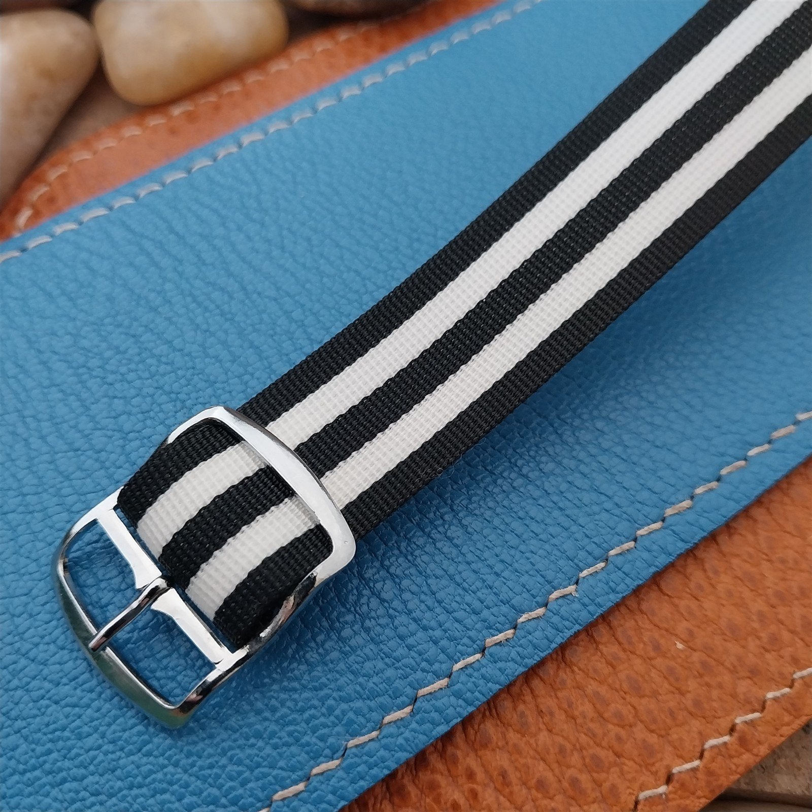 Vintage 18mm Perlon One-Piece Black & White Racing Stripe nos 1960s Watch Band