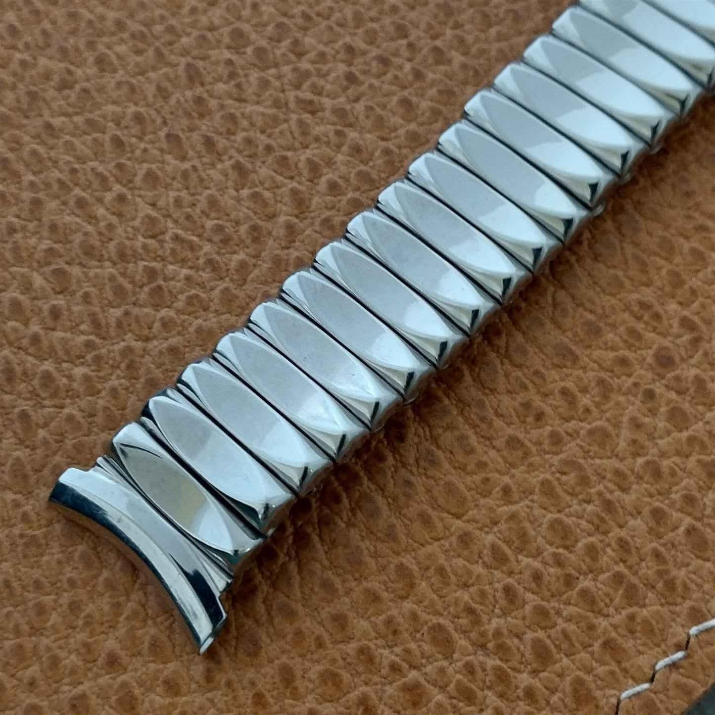 19mm 18mm Lenox USA Stainless Steel Unused Expansion 1960s Vintage Watch Band