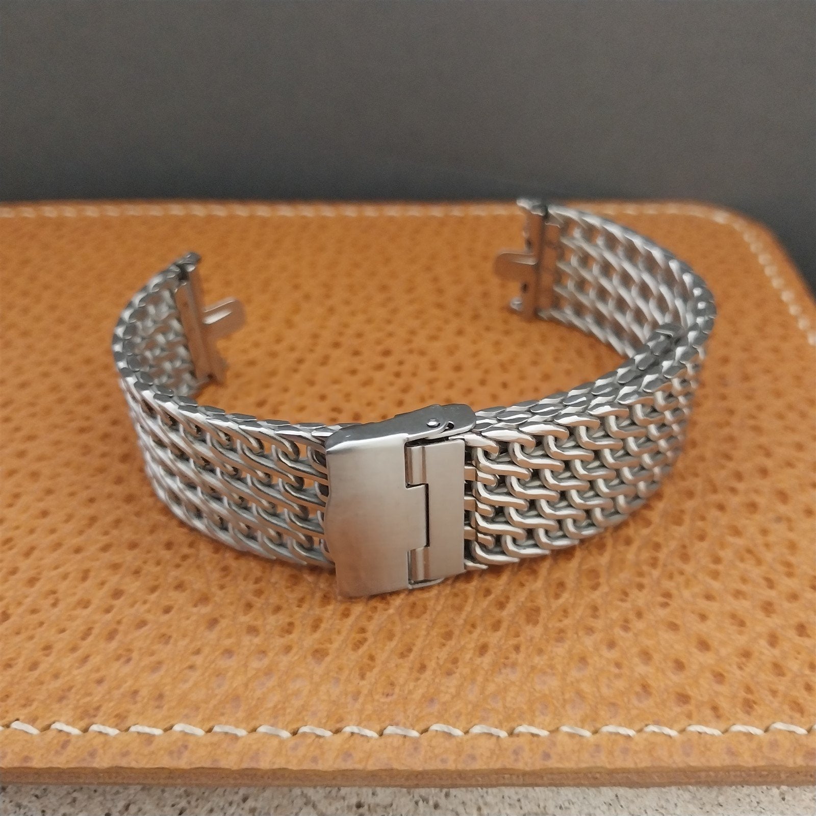 Vintage 17.2mm Stainless Steel Thick Mesh Kreisler nos Unused Classic Watch Band