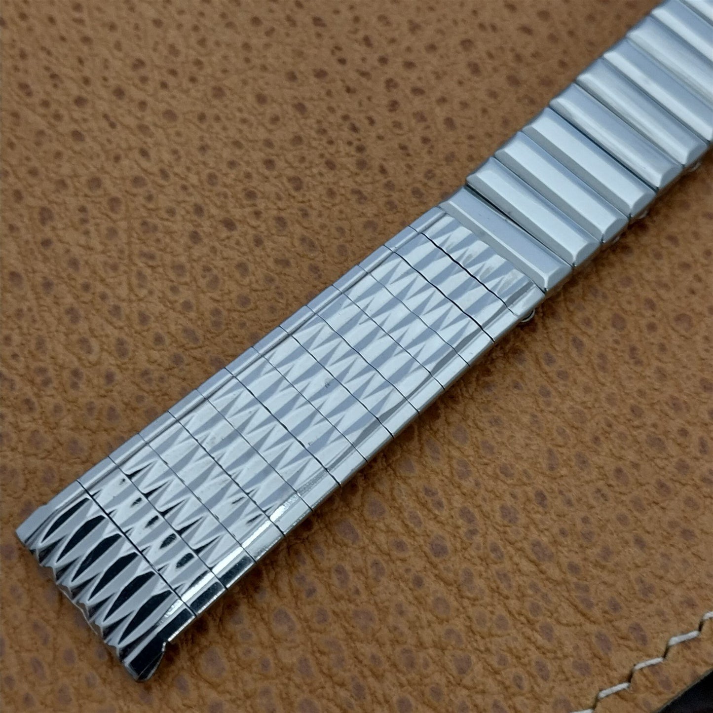 11/16" Stainless Steel Kestenmade USA Unused Classic mcm Vintage Watch Band