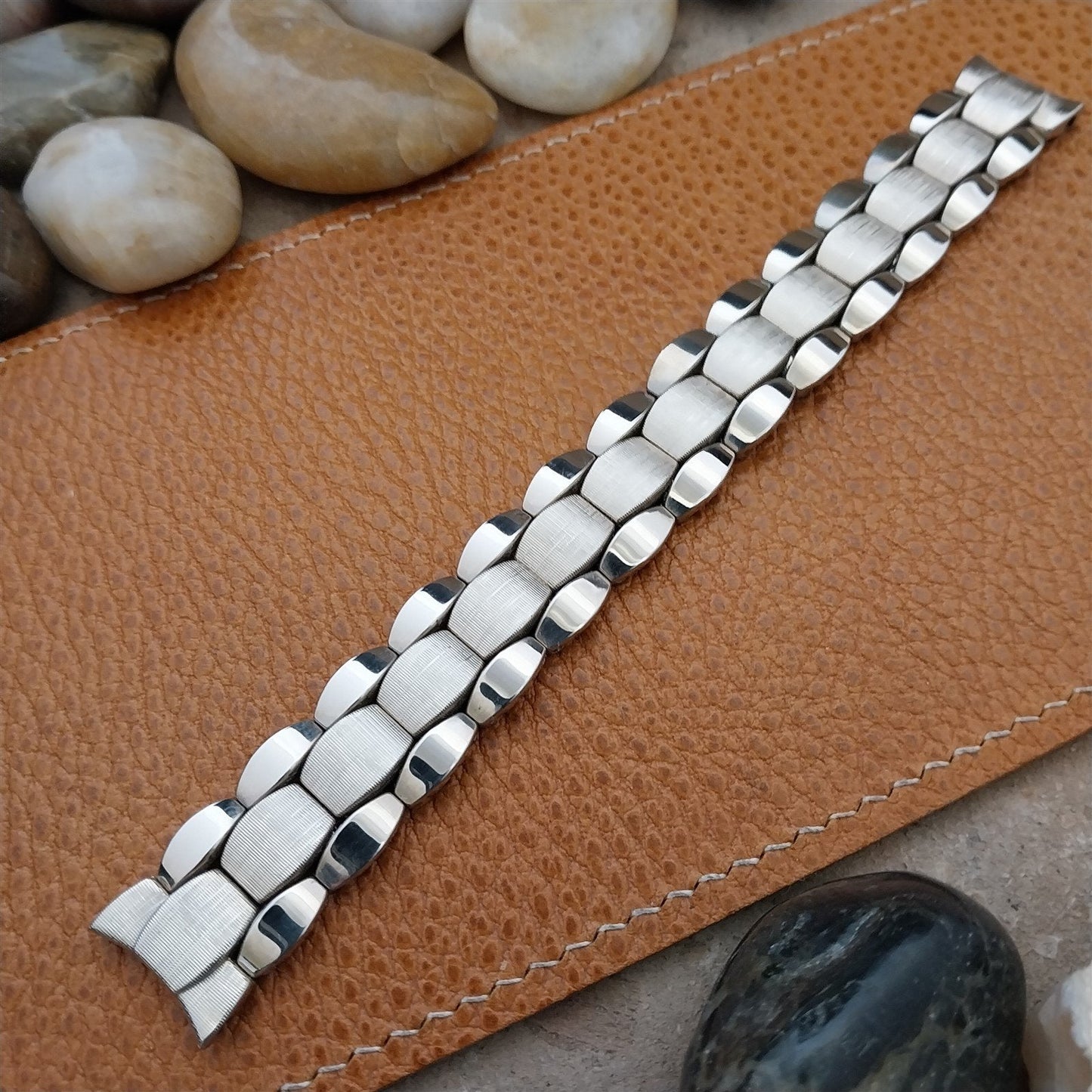 1950s Vintage 17.2mm Apex White Gold-Filled Classic Expansion Unused Watch Band