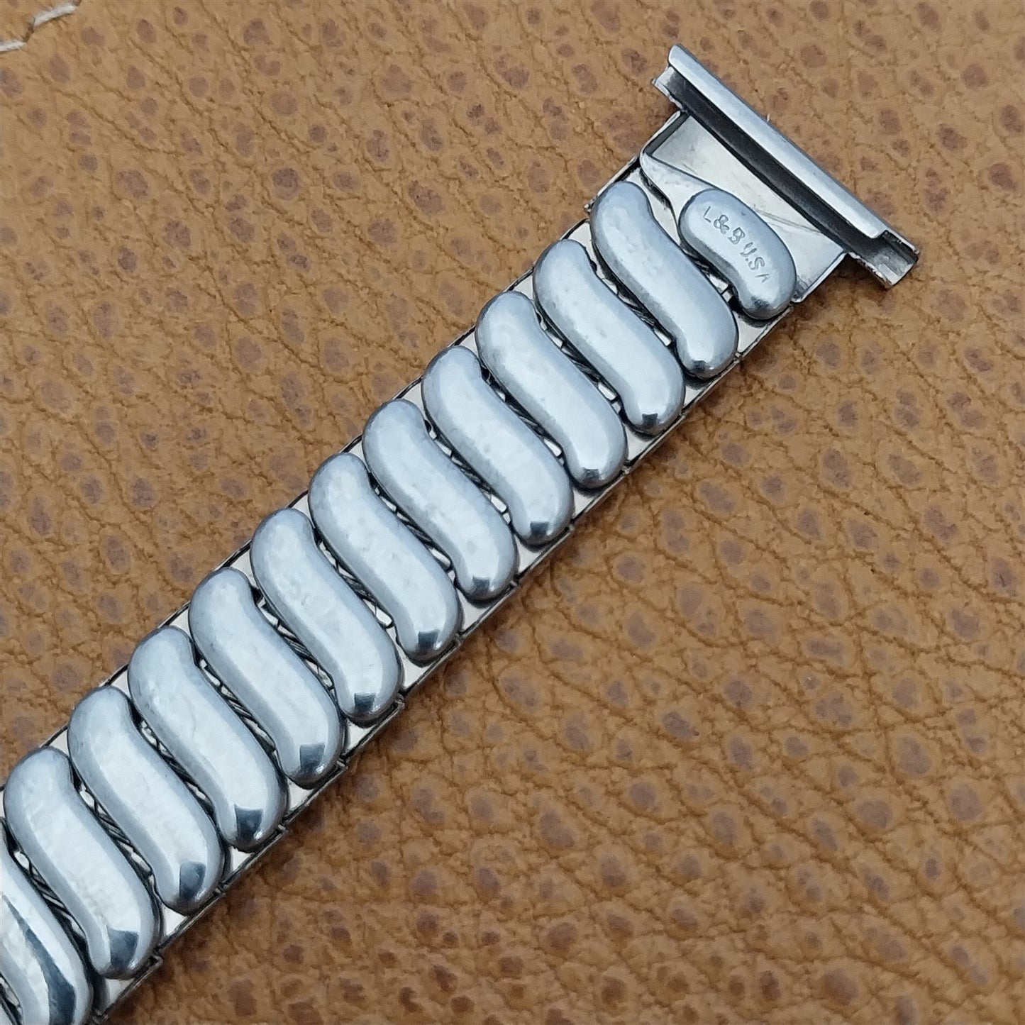 1940s Vintage L'Aiglon 12K White Gold-Filled Unused Classic Stretch Watch Band