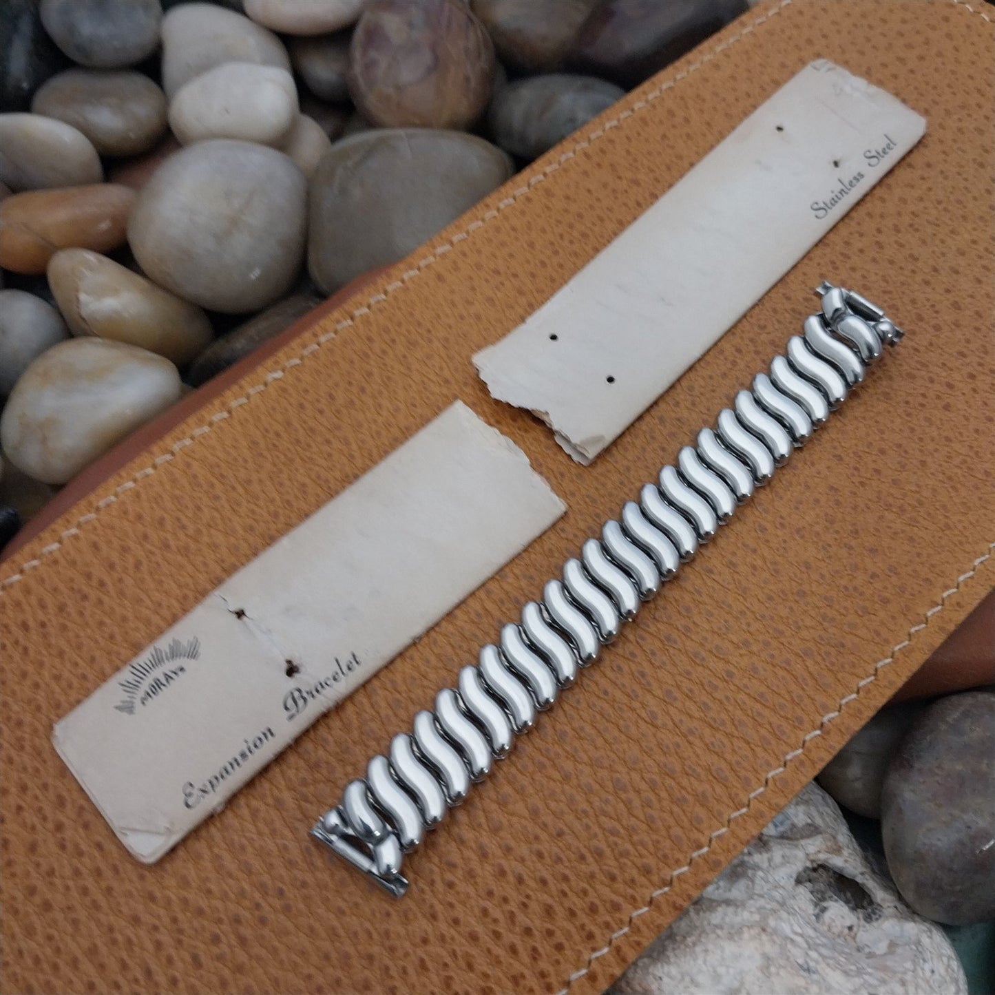 1940s 5/8 Moray USA Short Stainless Steel Overhand Expansion Vintage Watch Band