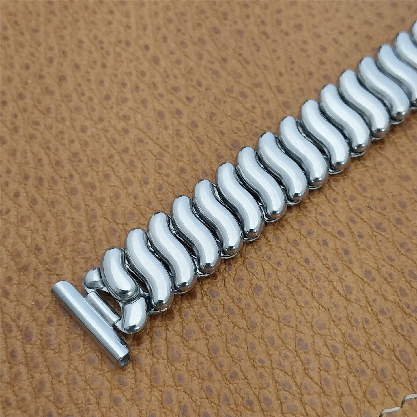 1940s 5/8 Moray USA Short Stainless Steel Overhand Expansion Vintage Watch Band