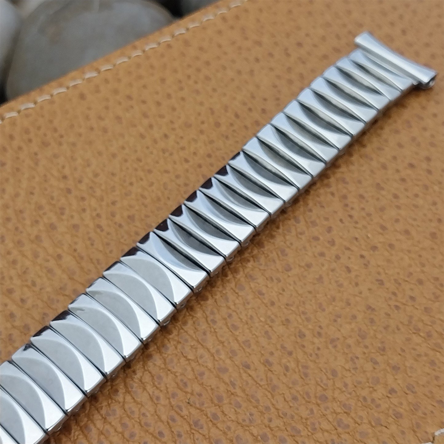 19mm 18mm 16mm 1950s Stainless Steel Stretch Stonewall Unused Vintage Watch Band