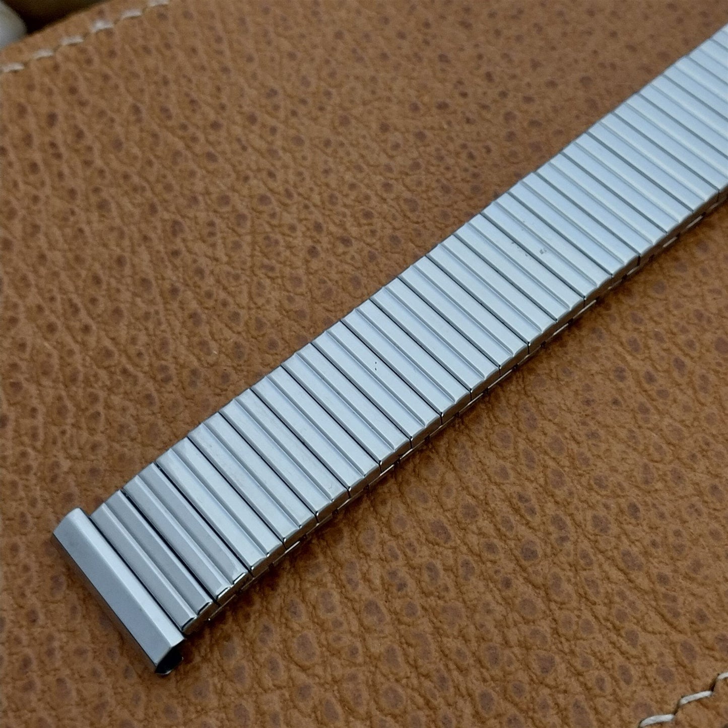 1960s Flex-Let USA Stainless Steel Expansion 17.2mm 17mm Vintage Watch Band nos