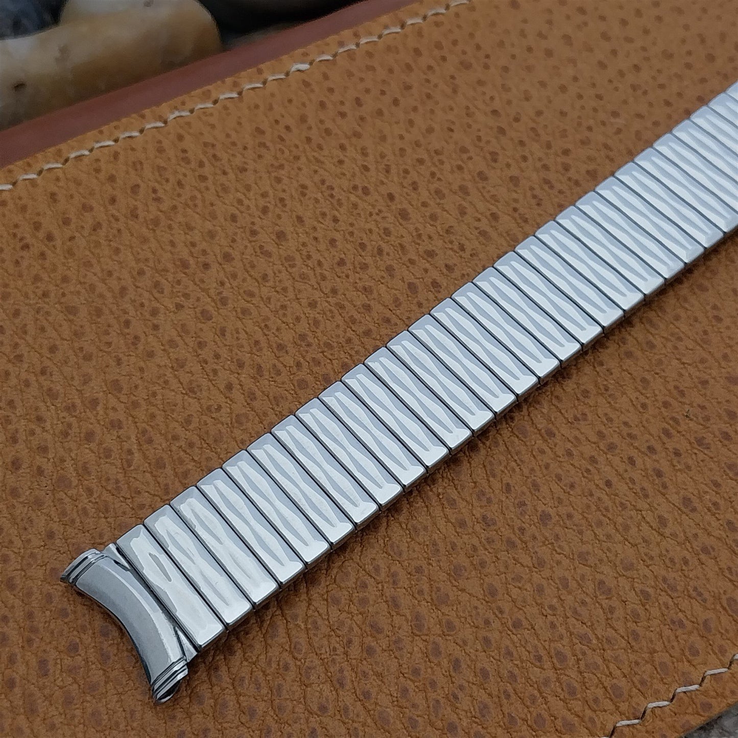 Kreisler USA Made Stainless Steel DuraFlex Vintage Watch Band nos 19mm 18mm