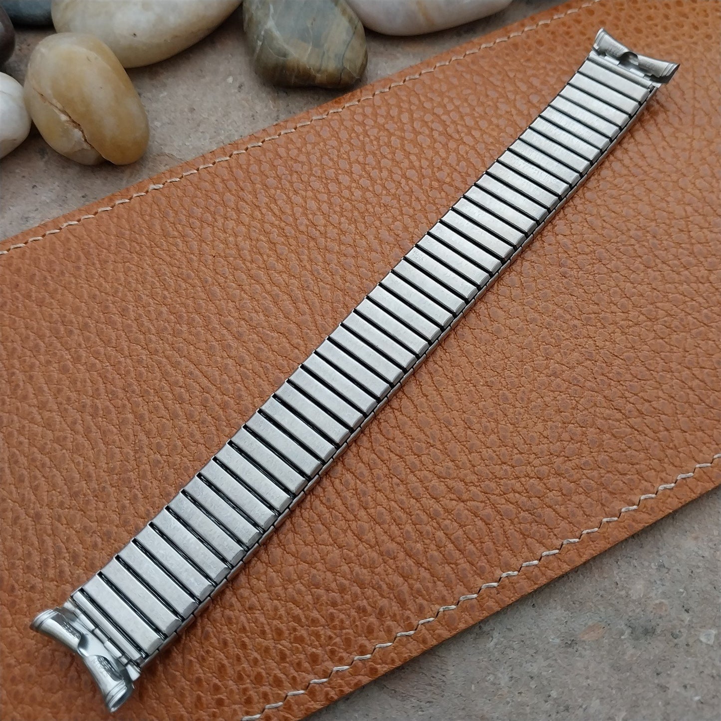 Vintage 17mm 18mm 19mm Kreisler Stainless Classic Stretch Unused Watch Band