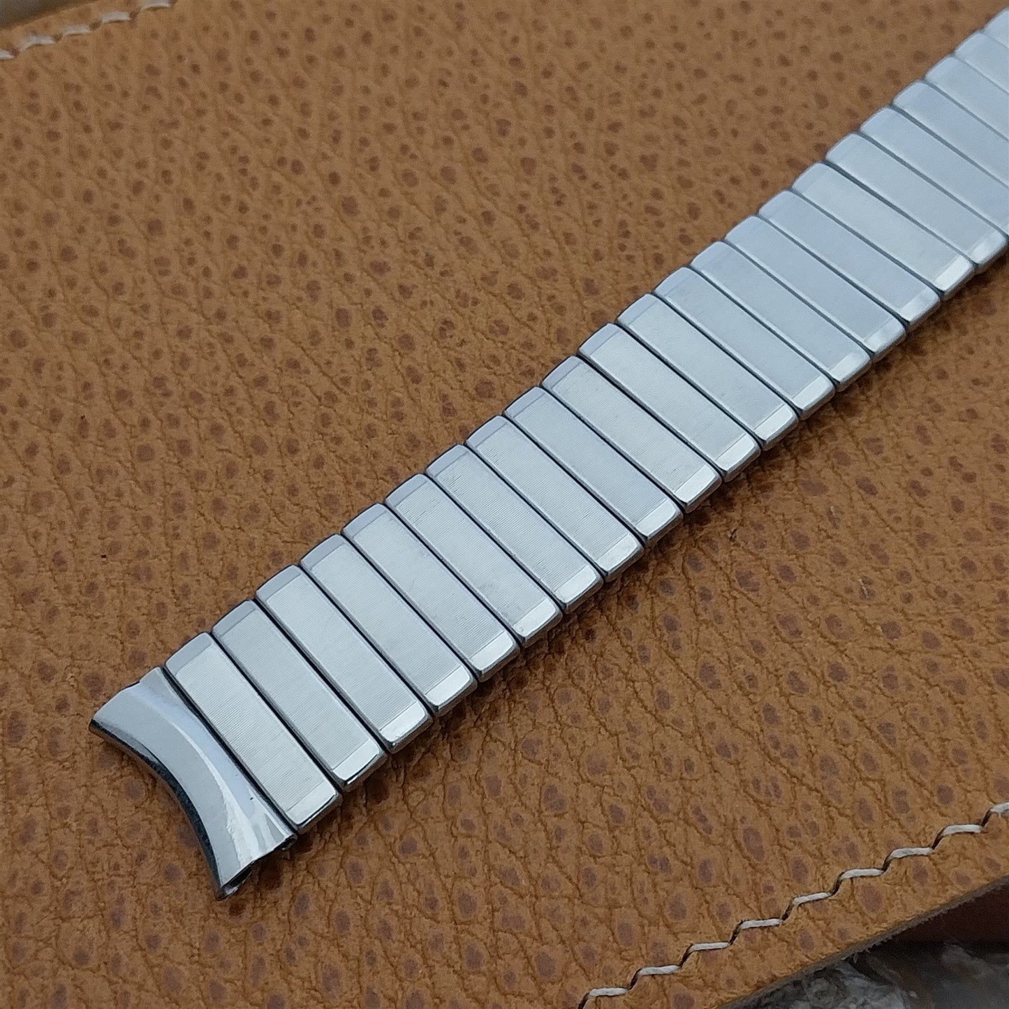 17.2mm Kreisler Classic Stainless Steel Stretch Unused 1960s Vintage Watch Band